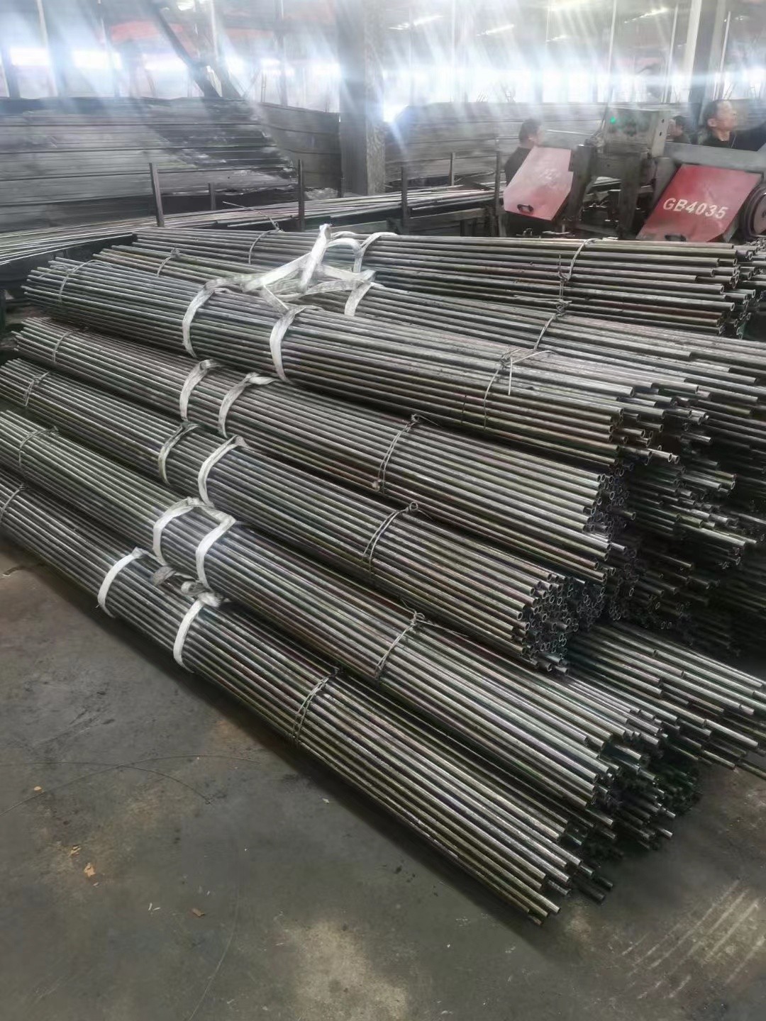 SEAMLESS COLD DRAWN CARBON STEEL PIPE